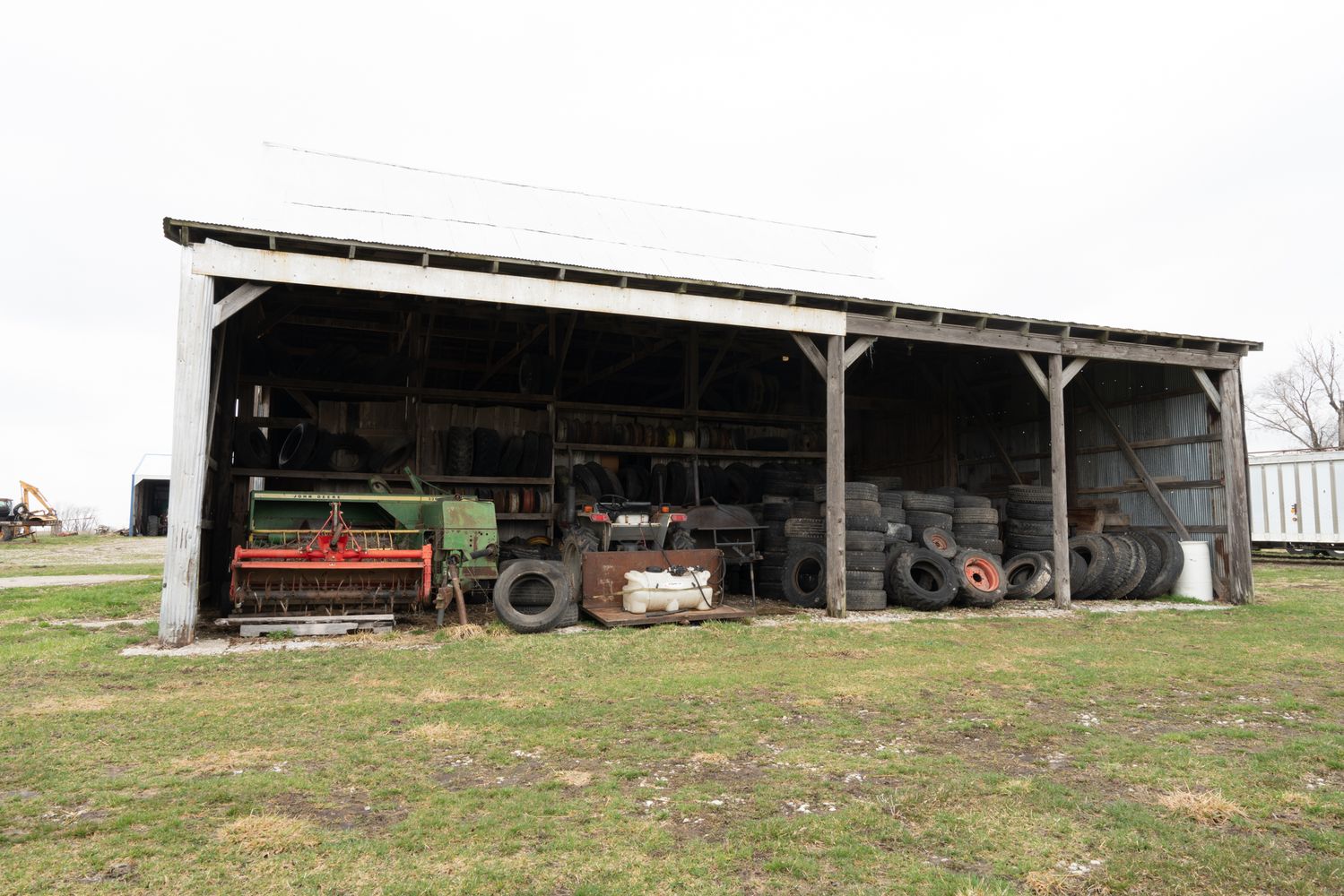 1975 County Road 1440, Moberly, MO 65270